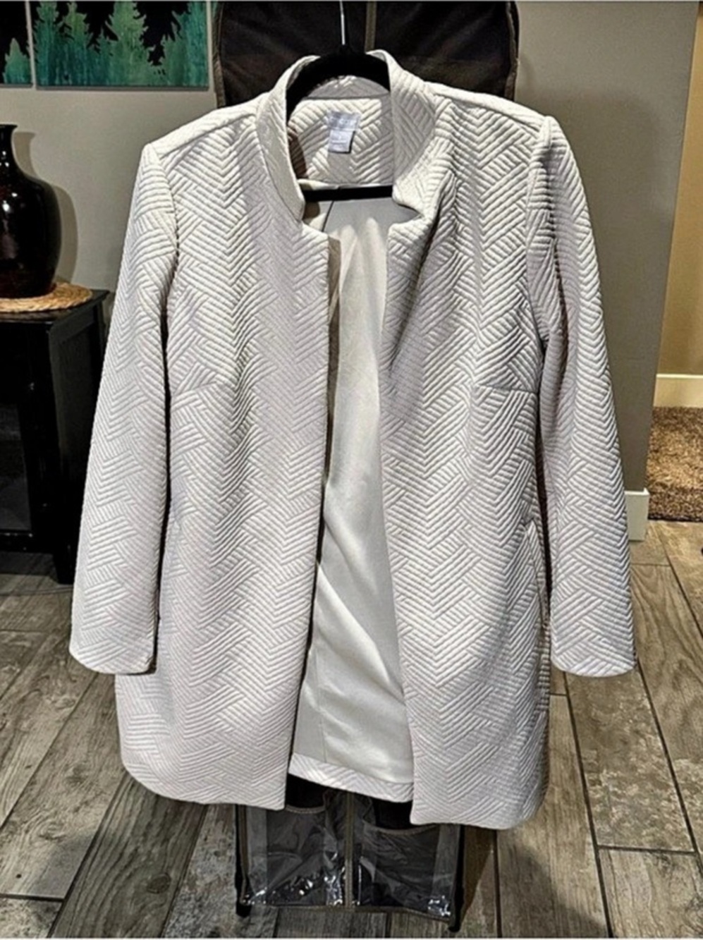 Chicos Geometric Coat in Cream Size 12 Like New